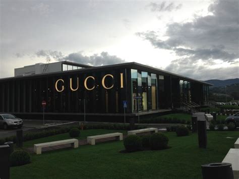 gucci outlet the mall firenze|gucci factory outlet leccio.